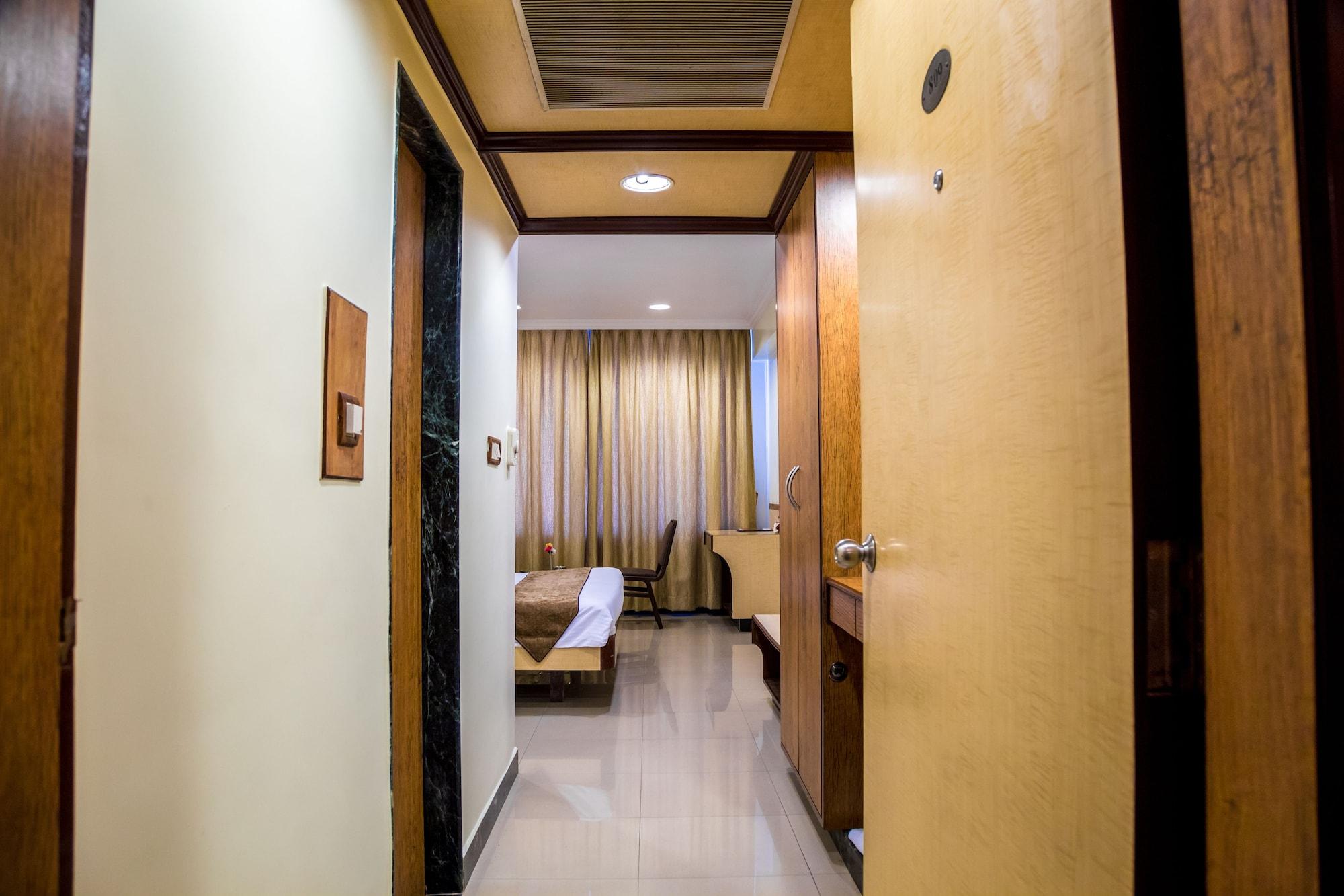 Hotel Tip Top Plaza Тане Екстериор снимка
